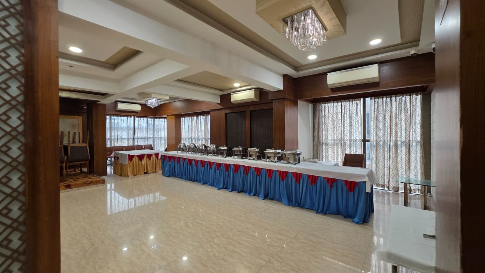 Luxury Banquet Hall - Elegant event space for weddings, conferences, and celebrations